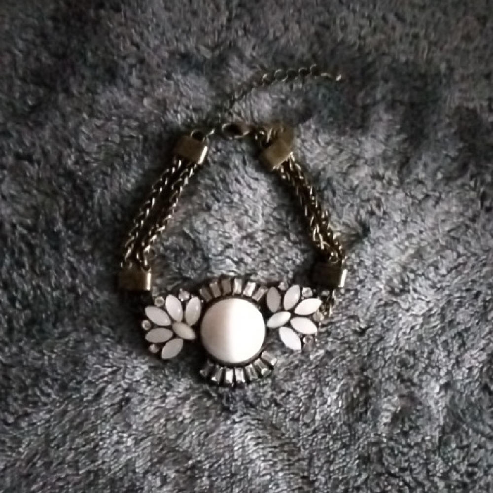 Elegant White and Copper Statement Bracelet